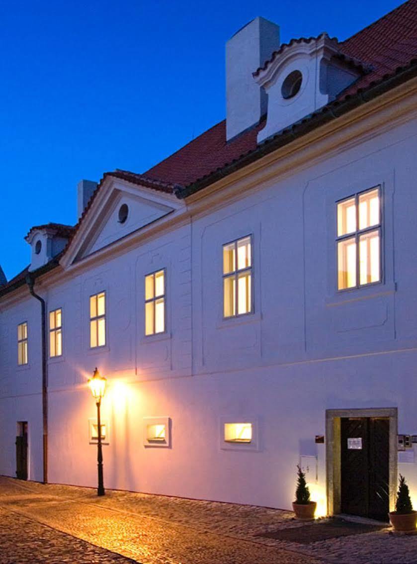 Monastery Hotel Прага Экстерьер фото